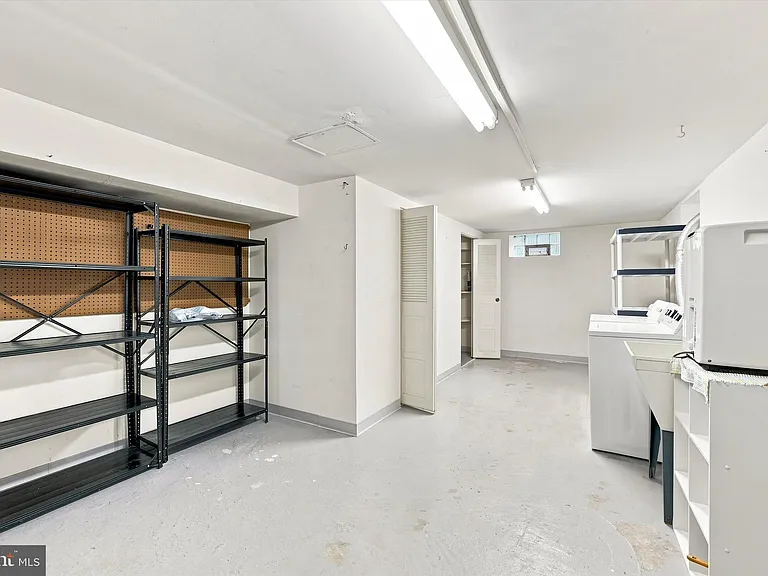 500 E Lancaster Ave #127A — Photo 13