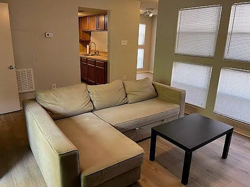 2311 Nueces St #301 — Photo 2