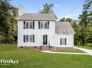 245 B H Parrish Rd, Benson, NC 27504