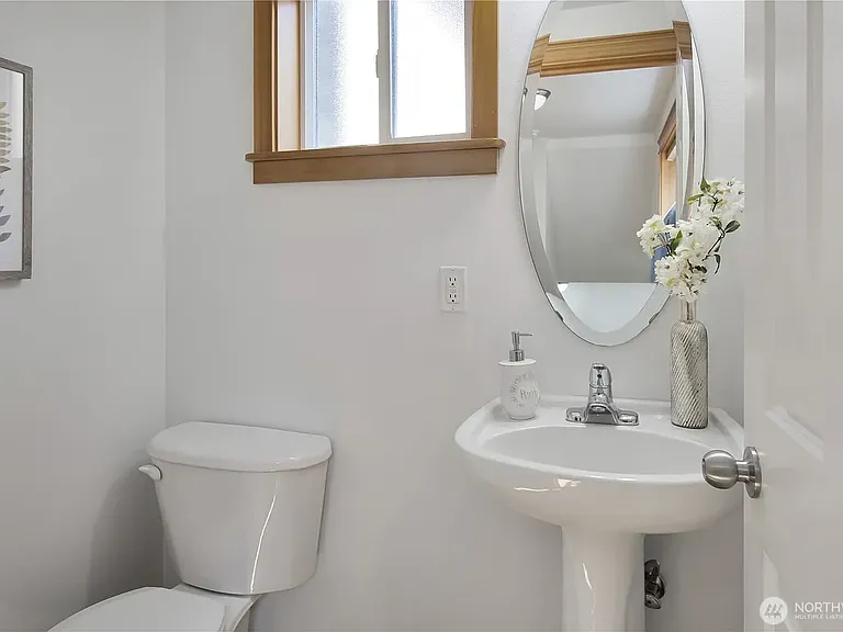 2nd Floor - Half Bathroom