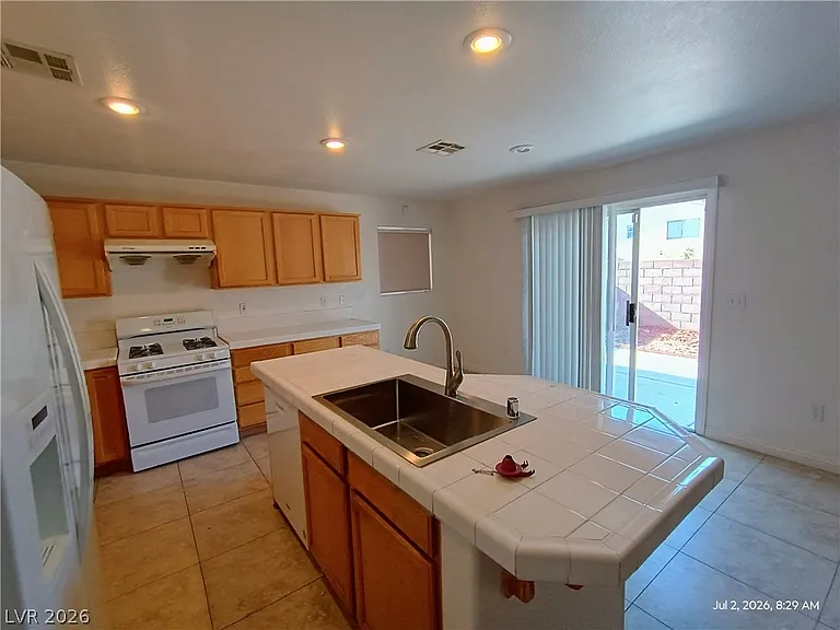 9631 Jeran Miles Ct — Photo 8