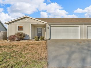 3002 Brookville Dr, Manhattan, KS 66502