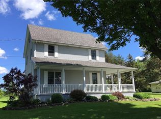 5849 Baer Rd, Sanborn, NY 14132