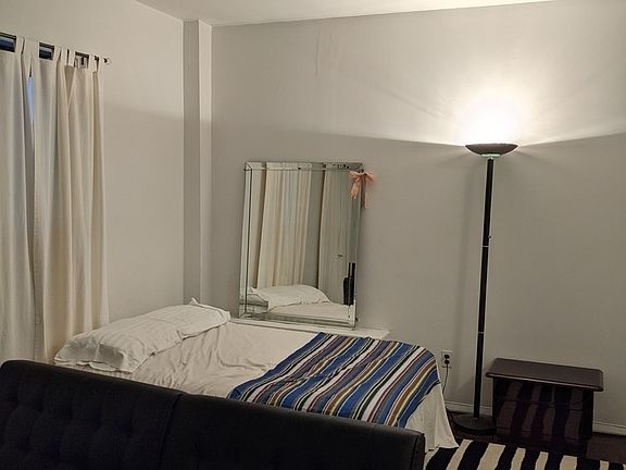 2nd image of 160 E 91st St #77
