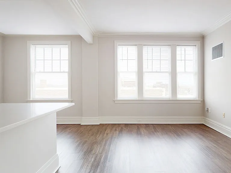 Dining/Living room