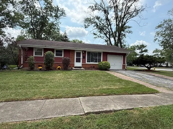 3213 Woodworth Pl, Hazel Crest, IL 60429