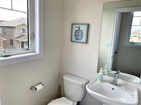 4th image of 1890 Rymal Rd E #132