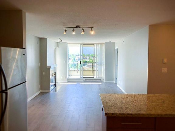 2nd image of 2138 Madison Ave #2204
