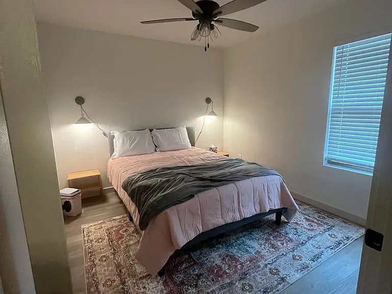 7701 Date Ave — Photo 21
