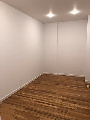 Rented by City Connections Realty | media 18