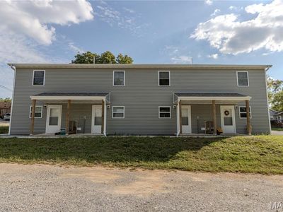 211 Mill St, Houston, MO, 65483