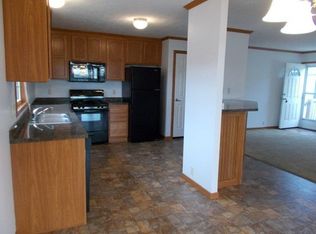 72 Golden Meadow Dr, Batavia, OH 45103