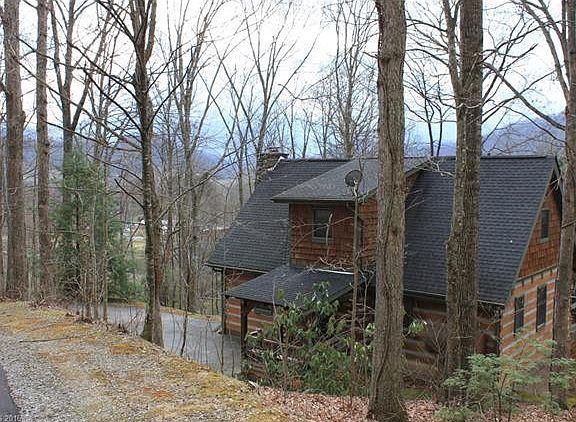 3rd image of 287 Windy Hill Dr