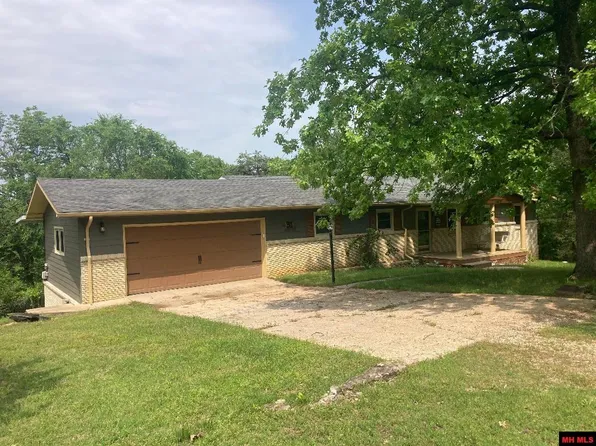 31 Shoreline Dr, Mountain Home, AR 72653