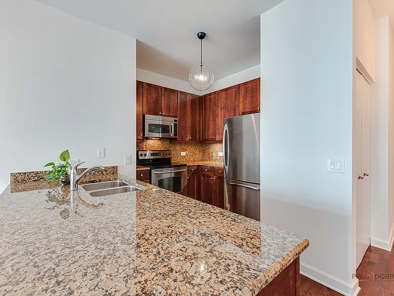 1235 S Prairie Ave #2107 — Photo 10