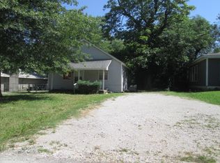 1215 W Walnut St N, Collinsville, OK 74021