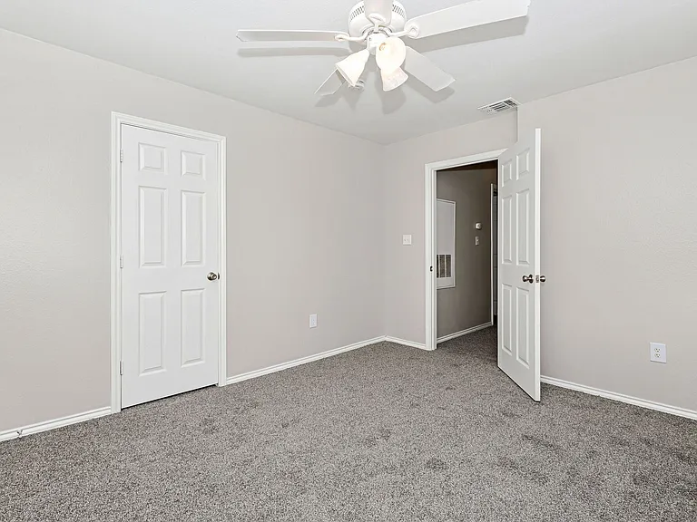 Westcreek Townhomes — Photo 9