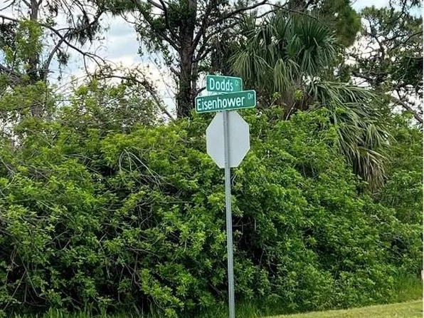 13239 Eisenhower DR, PORT CHARLOTTE, FL 33953