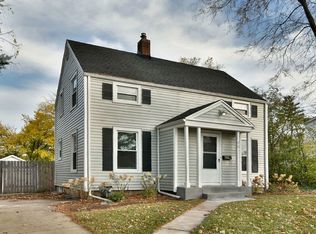 213 S Edson Ave, Lombard, IL
