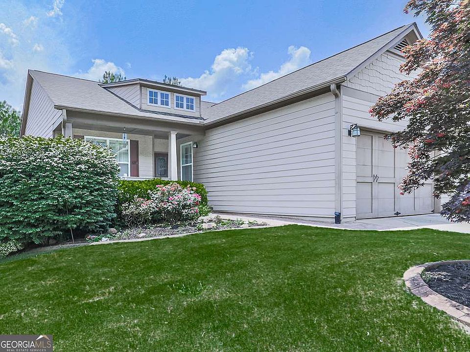 1st image of 234 Balsam Dr