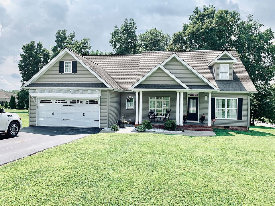 1st image of 601 Megan Ln