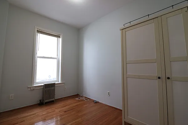 Rented by Highline Residential | media 9