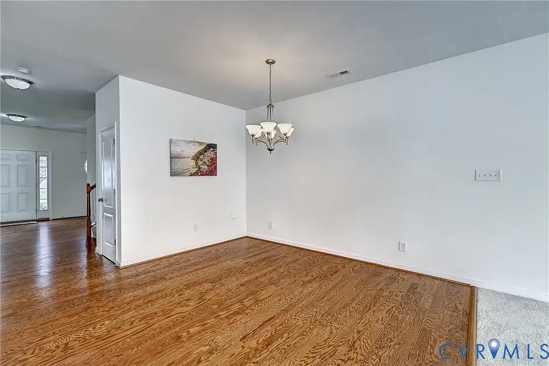 3 bed, 2.5 bath, 2415 sqft, $2,900 — Photo 4