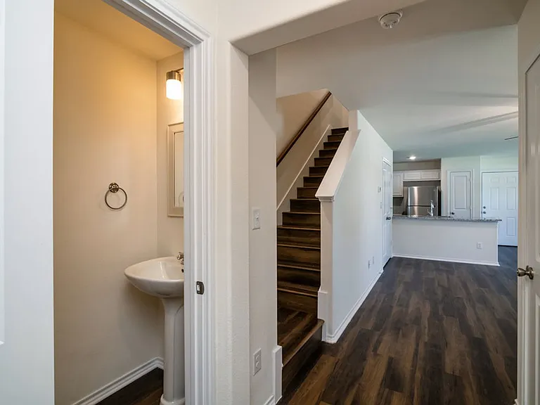 201 S May St #2 — Photo 10
