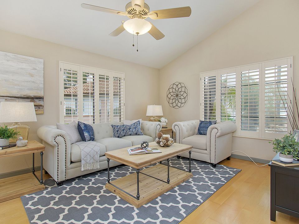 1st image of 11564 Avenida Sivrita