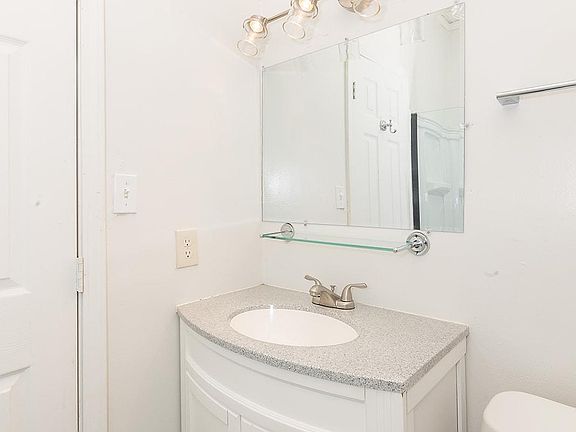 3rd image of 784 4th Ave #1F
