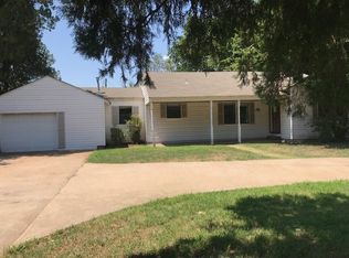 118 S Cleveland St, Enid, OK 73703