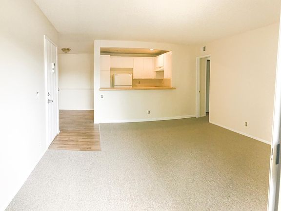 3rd image of 1130 E Alosta Ave Unit G101