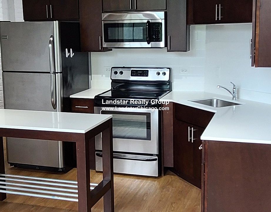 1st image of 125 E 21st St APT 417