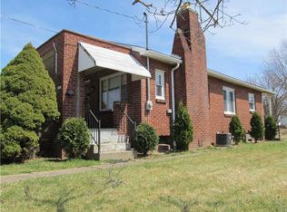 1444 4th St, Natrona Heights, PA