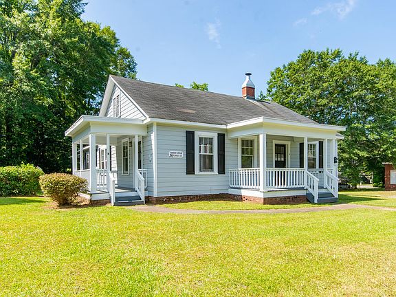 Forrest Street Cottage duplex