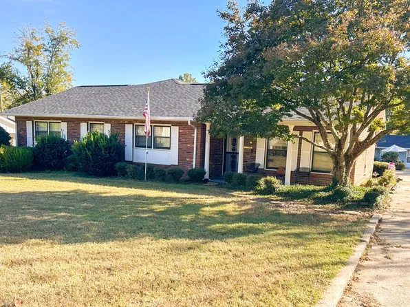 840 E Jordan Avenue Ext, West Point, MS 39773