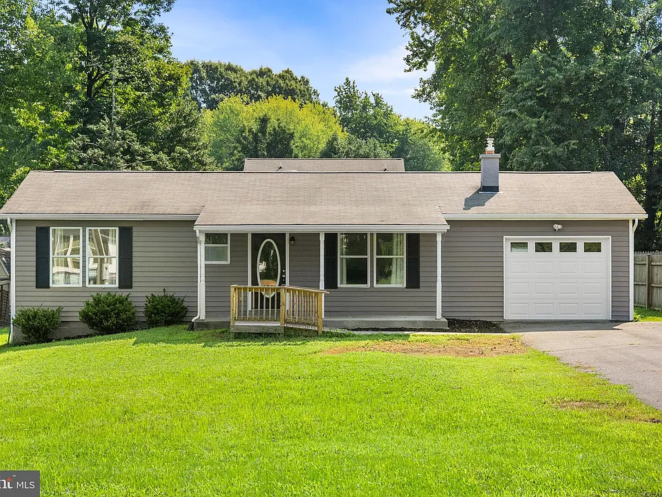 68 Dale Dr