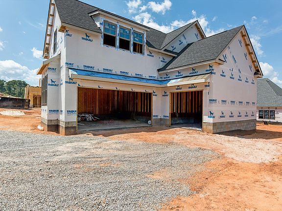 3rd image of 3130 Carillon Way