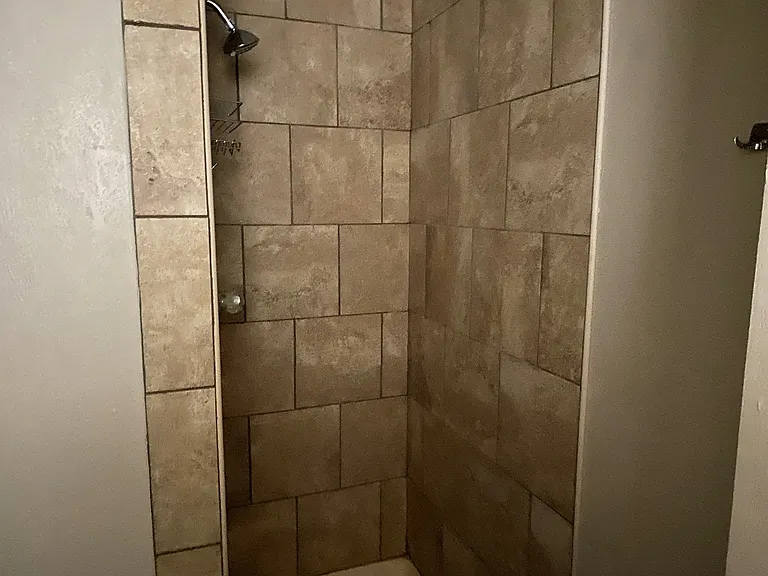 811 Saint Louis Ave #2 — Photo 10