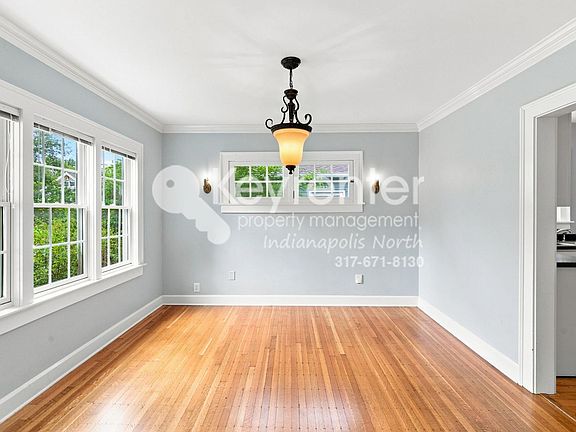 4th image of 528 W 43rd St