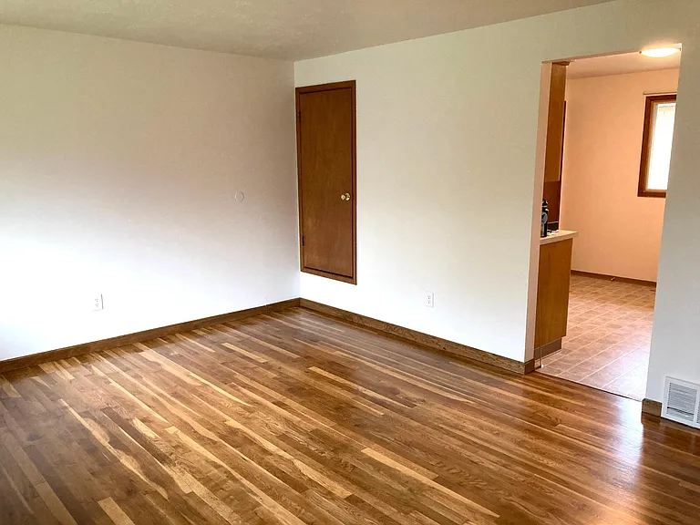 3106 N Washington St — Photo 3