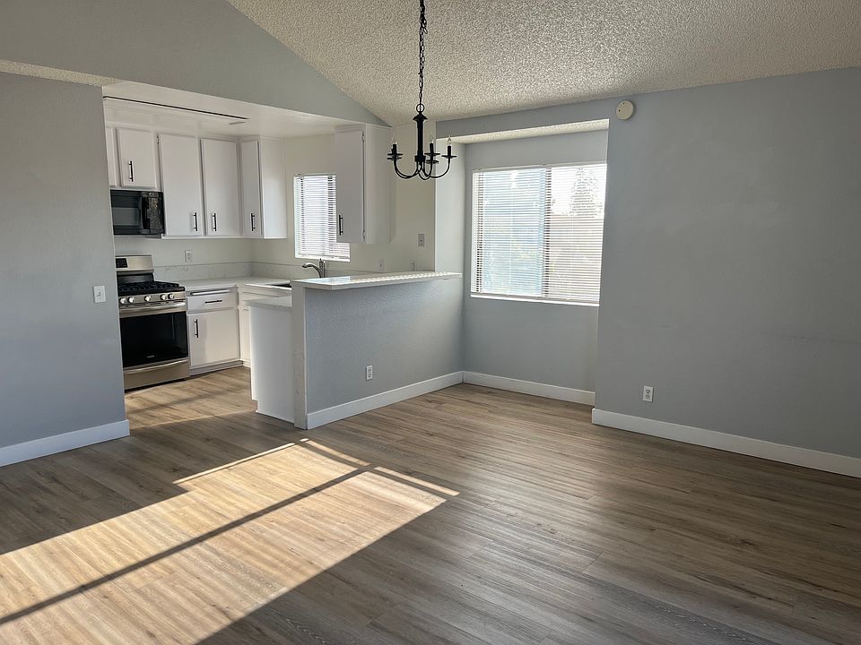1st image of 1108 Termino Ave APT 305