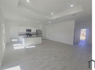 826 Dawhert Ave S, Lehigh Acres, FL 33974