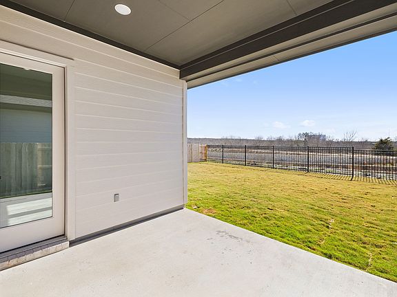16309 Smithers Road