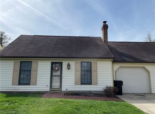 3267 Pinewood Dr, New Waterford, OH