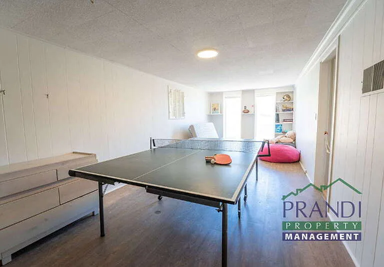 1478 Vistazo St W — Photo 16