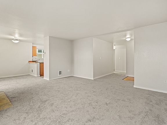 5th image of 3811 130th Ln SE #1C8