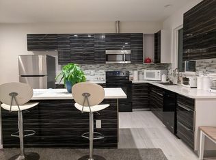 6584 Hawaii Kai Dr, Honolulu, HI 96825