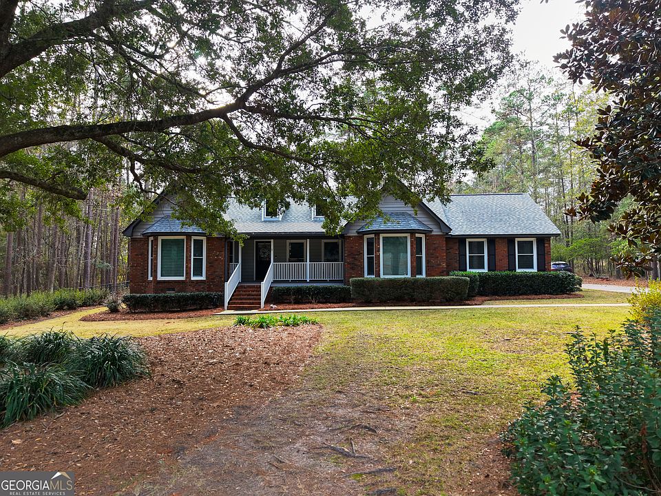 1st image of 102 Leonards Dr