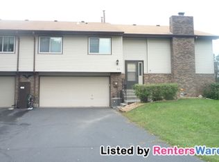 1315 Cypress Pl, Cambridge, MN 55008